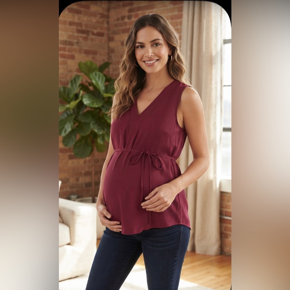 Sleeveless V-Neck burgundy Camisole Top